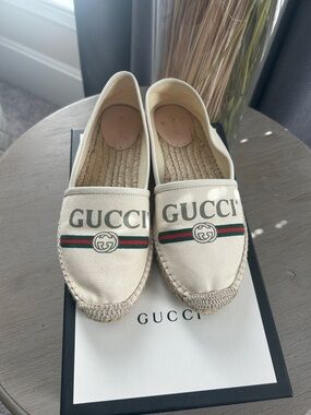 Gucci Cream Canvas Espadrilles with Green and Red Web